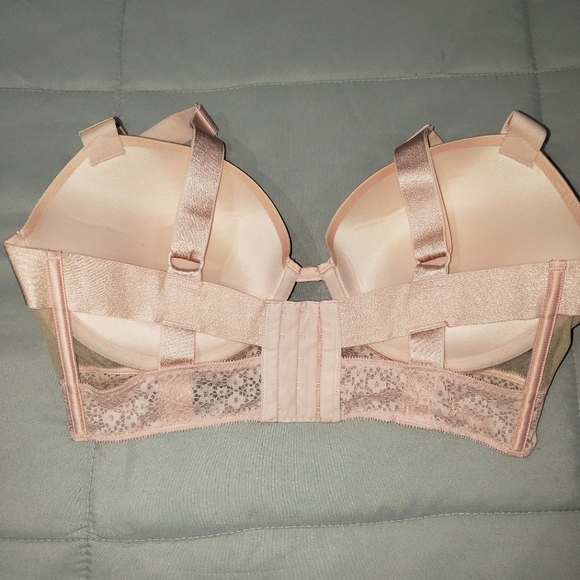 Victoria Secrets Very Sexy Push Up Bra 36-DD NWT - Picture 2 of 5